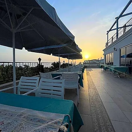 Hotell Beachway 3*